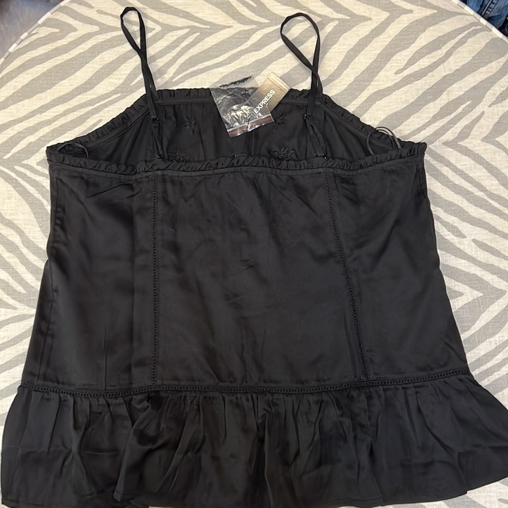 Express tank top - Picture 2 of 5